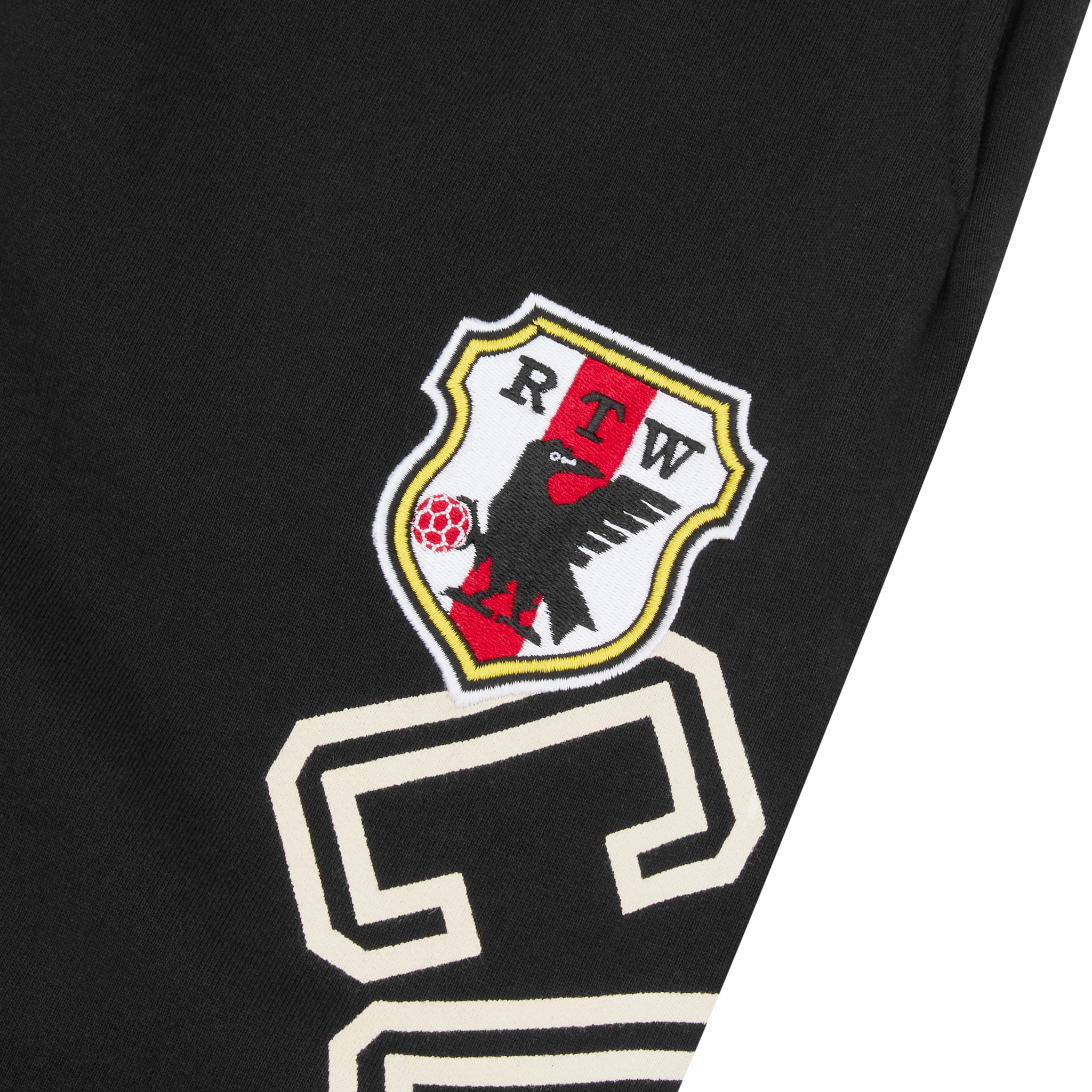 ARCH SHIELD OPEN HEM SWEATPANT [BLACK]