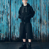 ISLAND KNOCKOUT SWEATSHORT [BLACK]