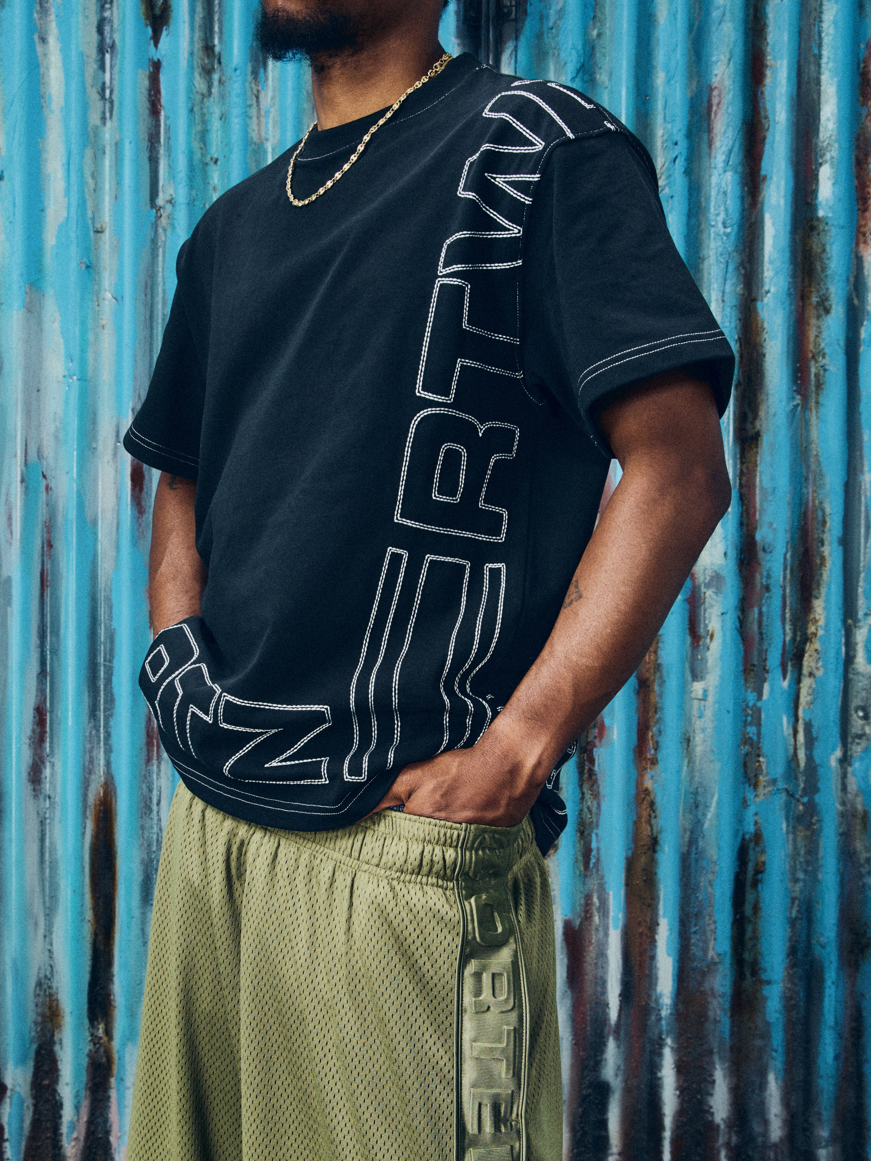 OUTLINE HEAVYWEIGHT TEE [BLACK] – CRTZRTW