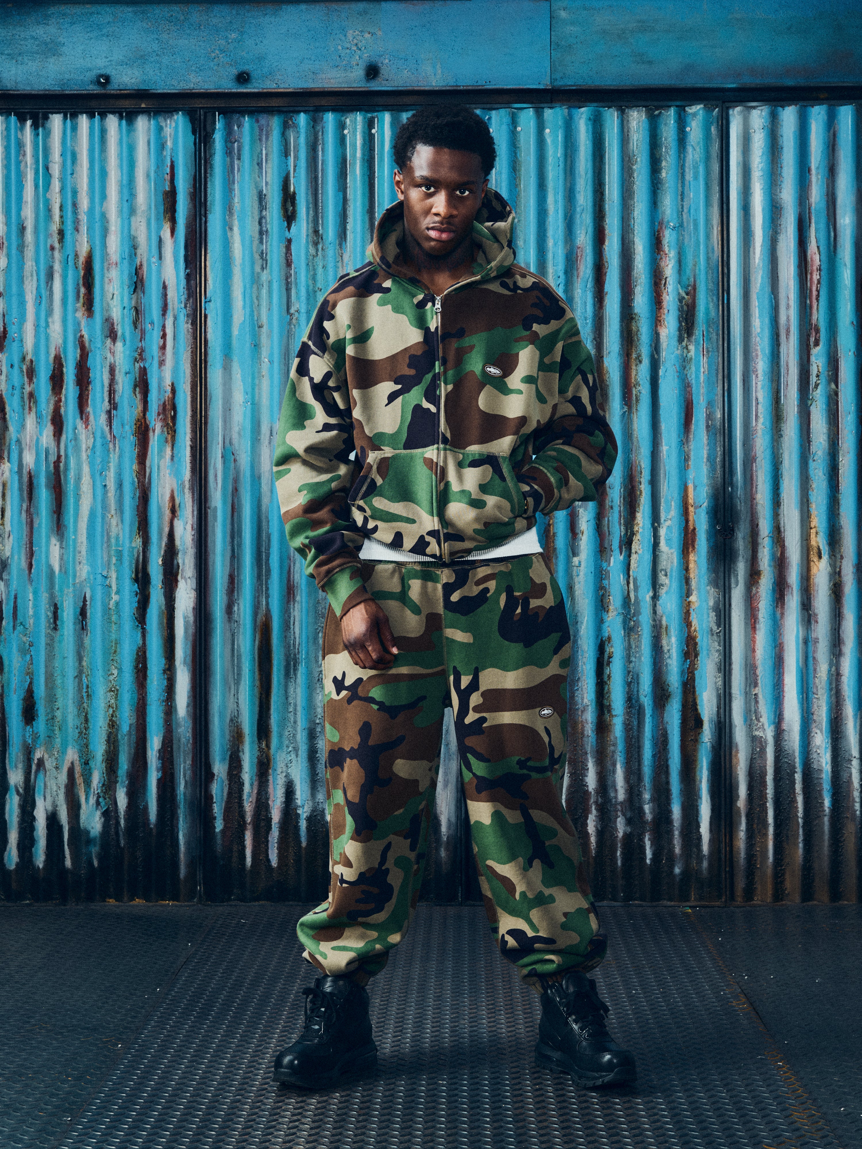 MINI ISLAND ZIP HOODIE [WOODLAND CAMO] – CRTZRTW