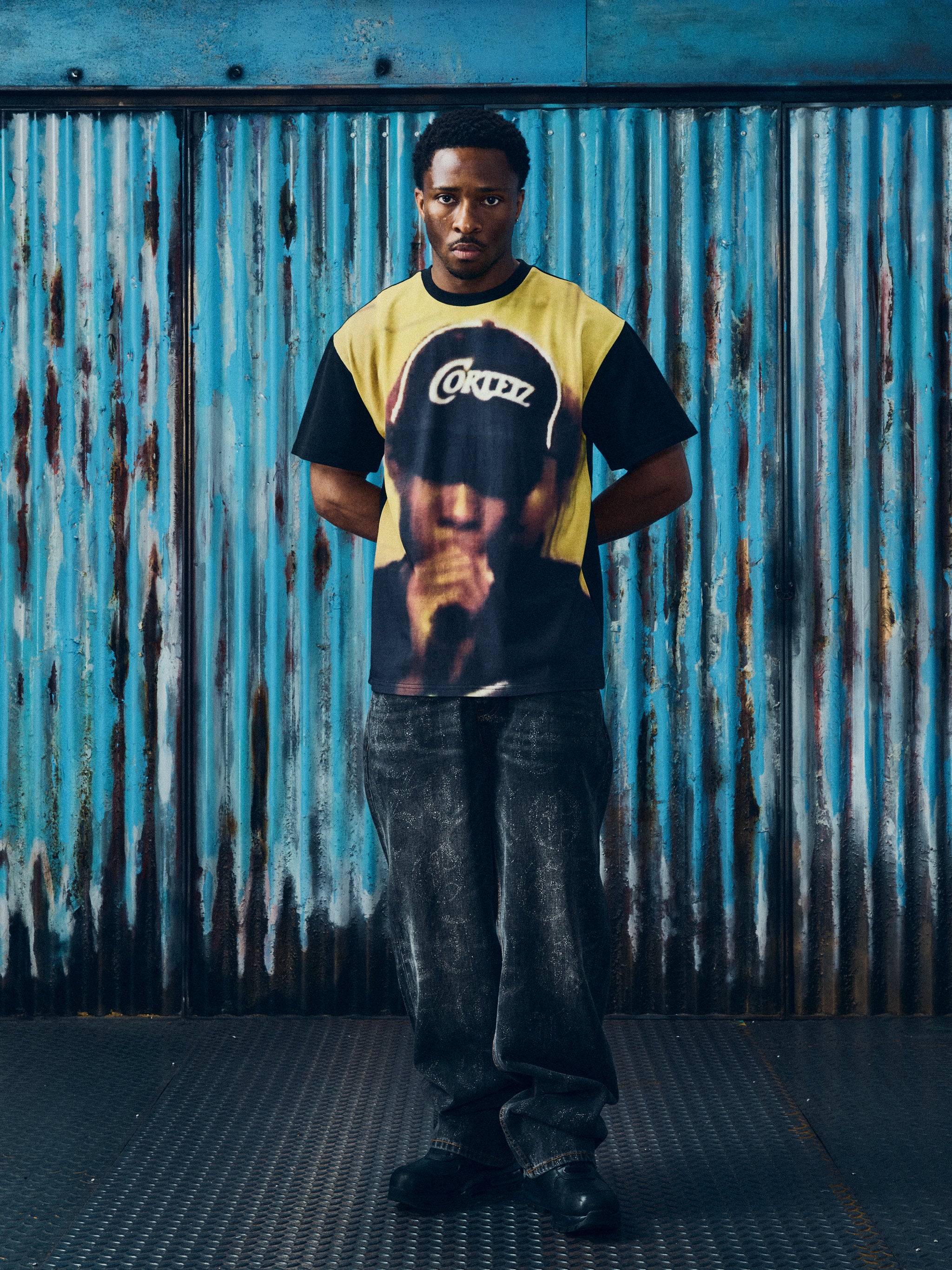 PIRATE RADIO HEAVYWEIGHT TEE [BLACK]