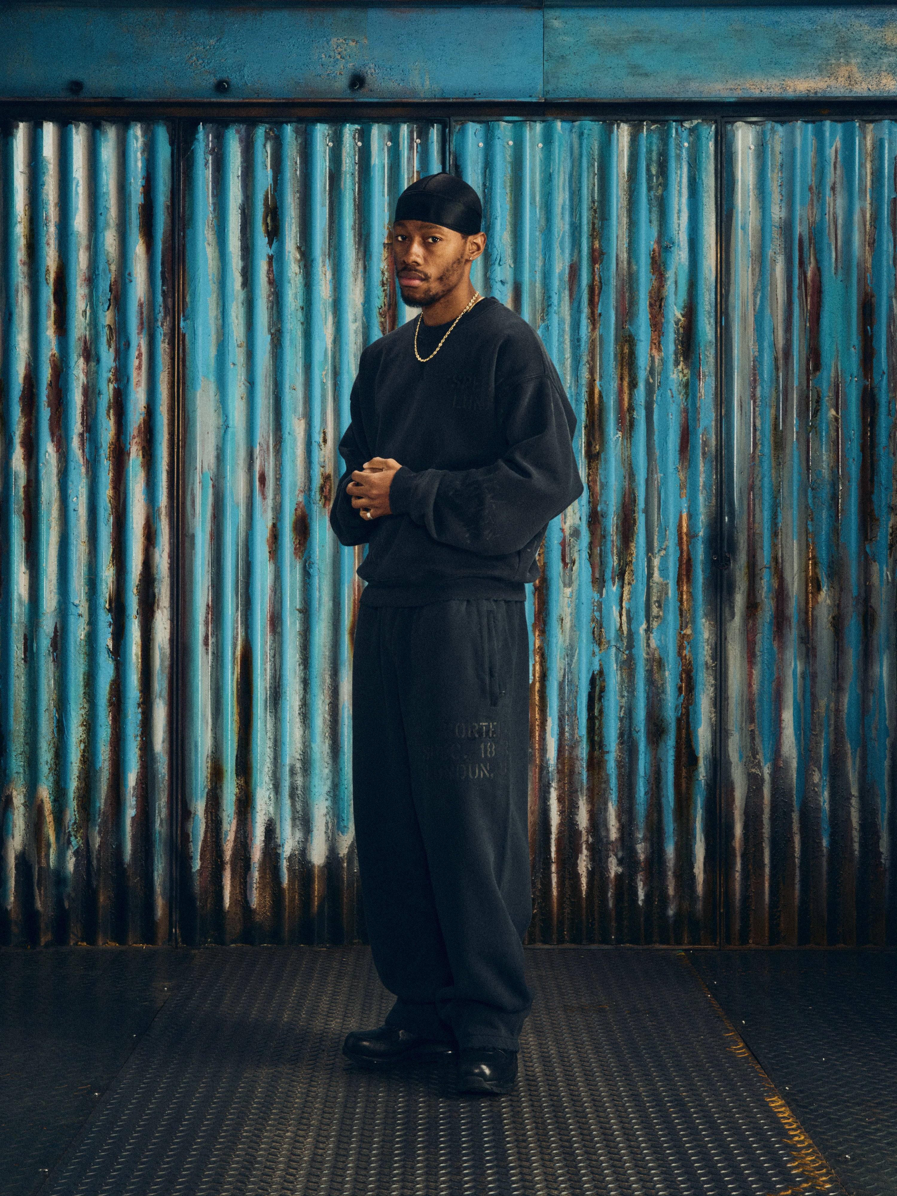 HMP STENCIL OPEN HEM SWEATPANT [BLACK OVERDYE] – CRTZRTW