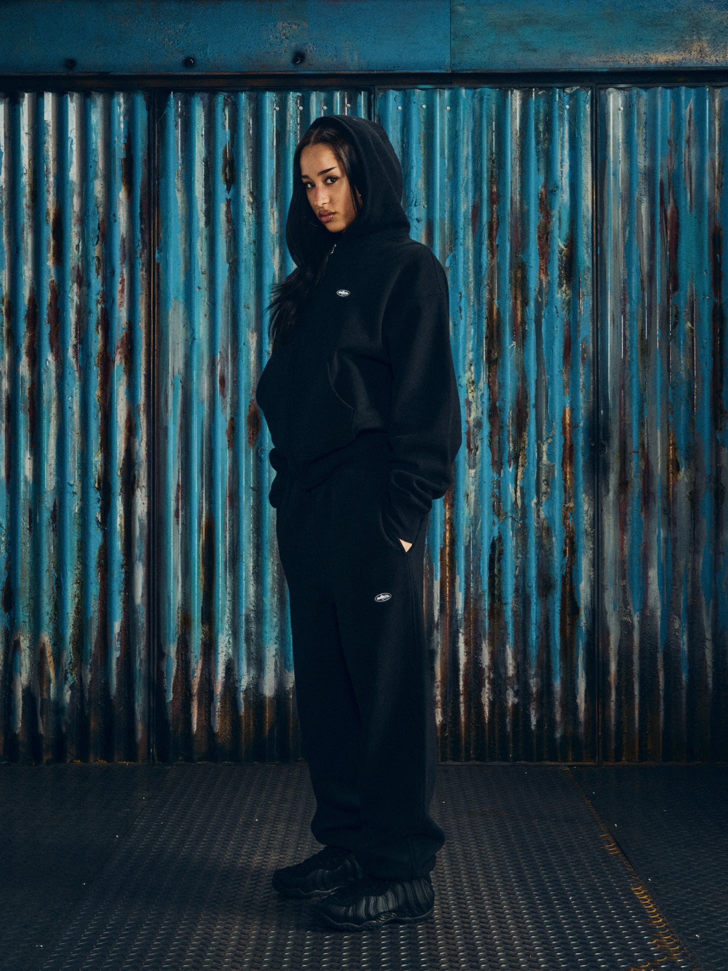MINI ISLAND HOODIE TRACKSUIT [BLACK] – CRTZRTW