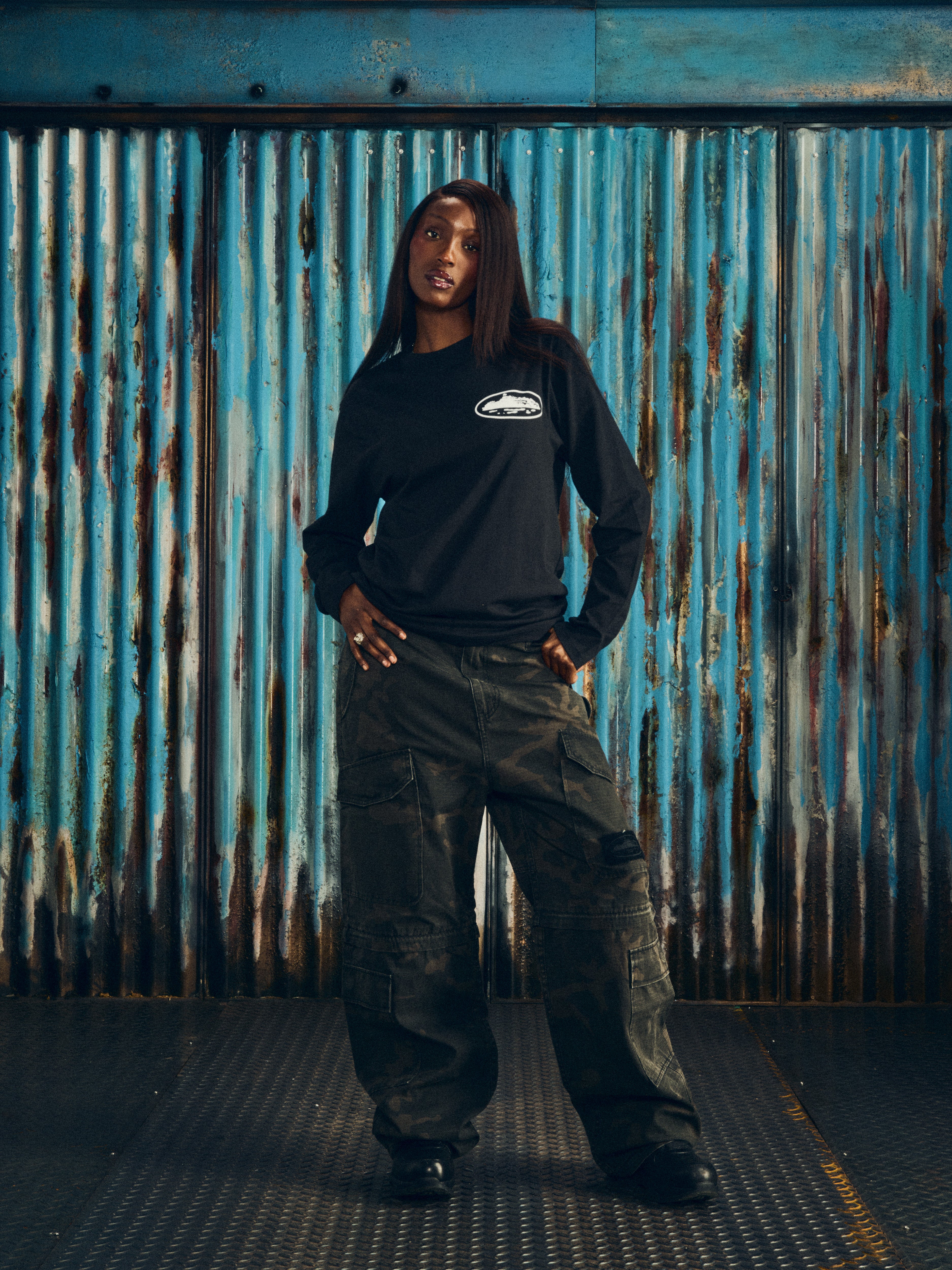 OG ISLAND LS TEE [BLACK]