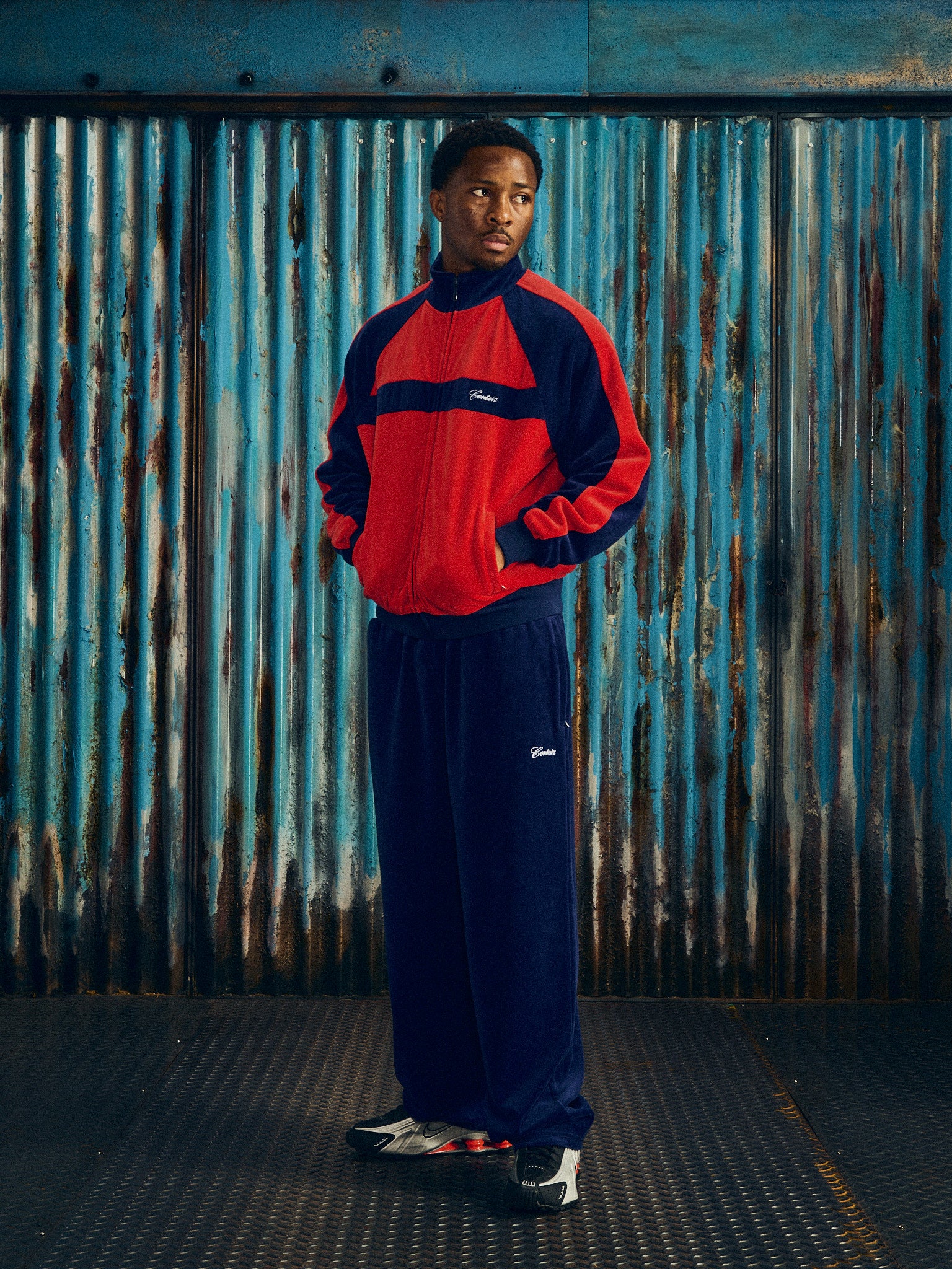 PISTA VELOUR TRACK PANT [NAVY] – CRTZRTW